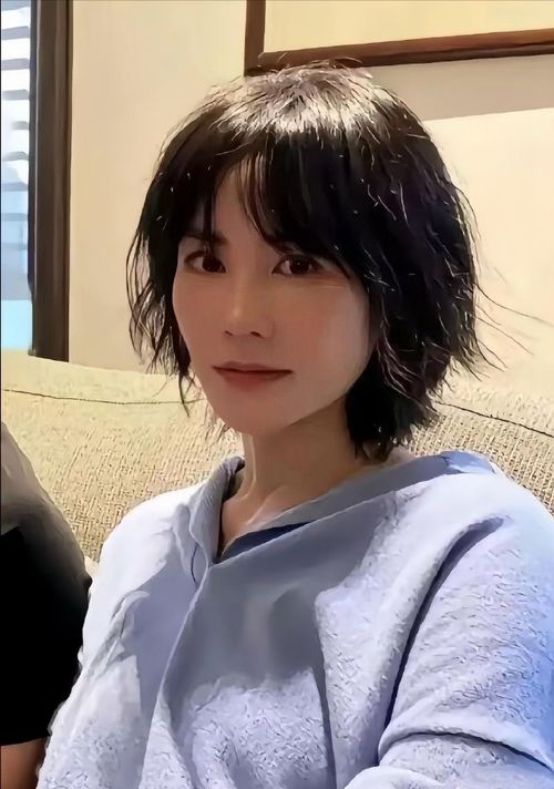 杨采钰的老公是谁陈金飞