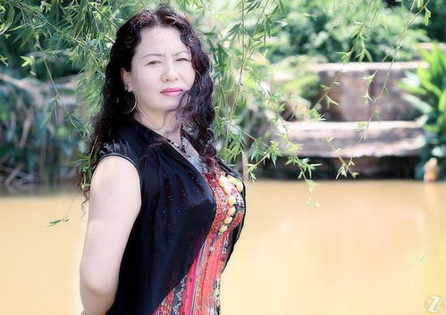 创世前的暗斗,创世前的暗斗故事梗概