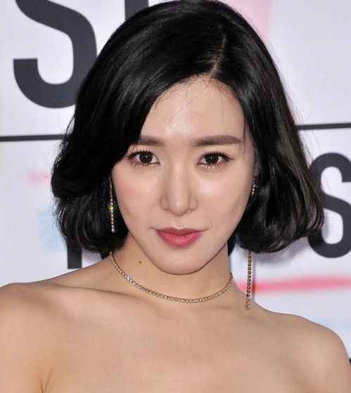 姚晨为什么会看曹郁 其貌不扬的曹郁 为什么